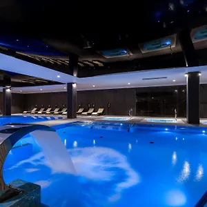 Mountain 5* Hotel